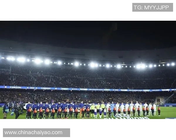 世体：巴萨期望今日收到市政府音讯，在对毕包时回归诺坎普